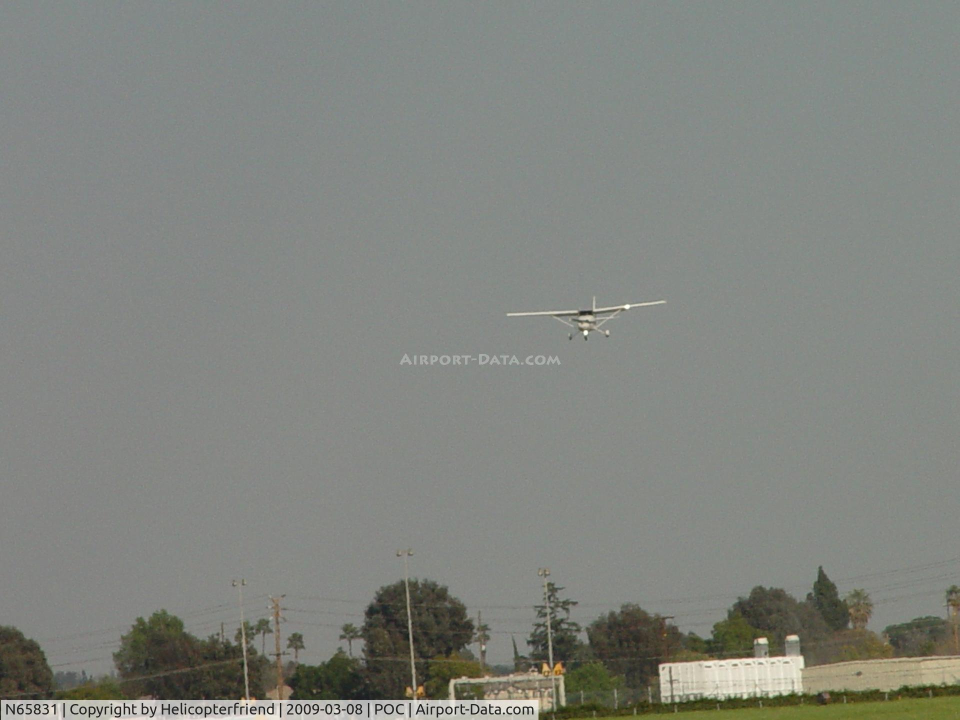 N65831, 2005 Cessna 172S C/N 172S9796, Onfinal to Brackett
