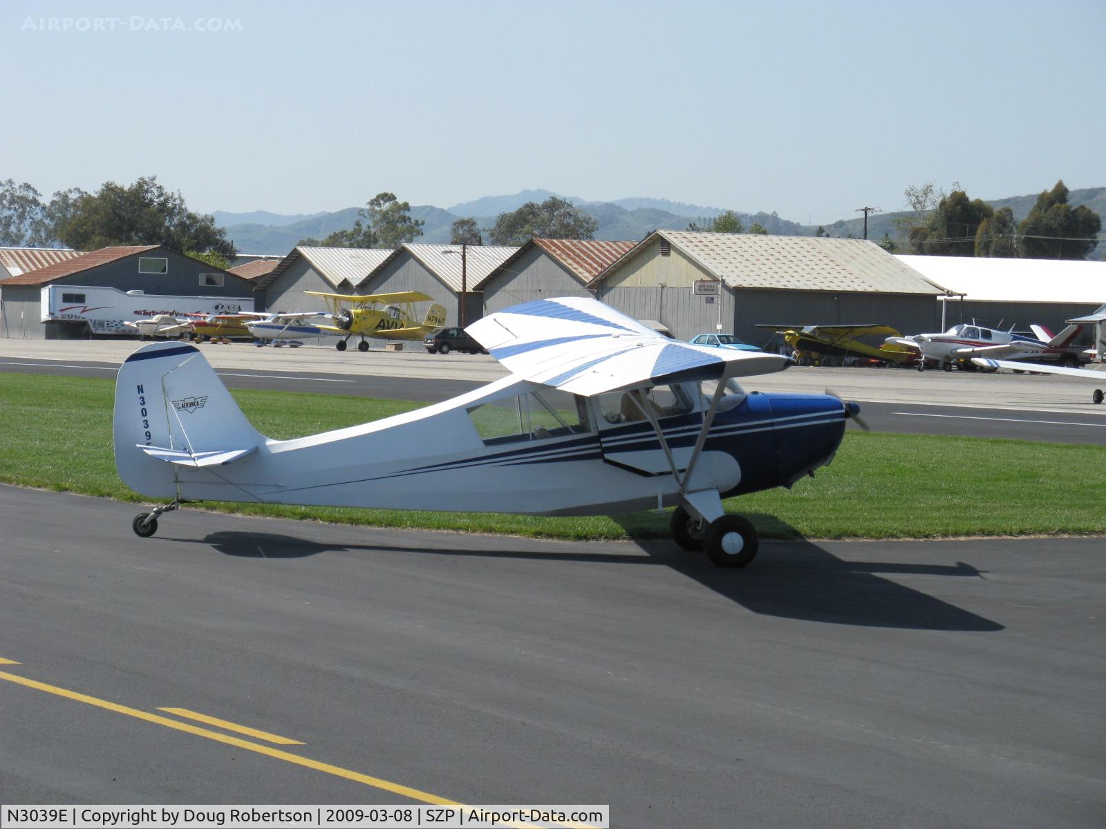 N3039E, 1946 Aeronca 7AC Champion C/N 7AC-6625, 1946 Aeronca 7AC CHAMPION, Continental O-200 100 Hp upgrade by STC, taxi for another grass takeoff