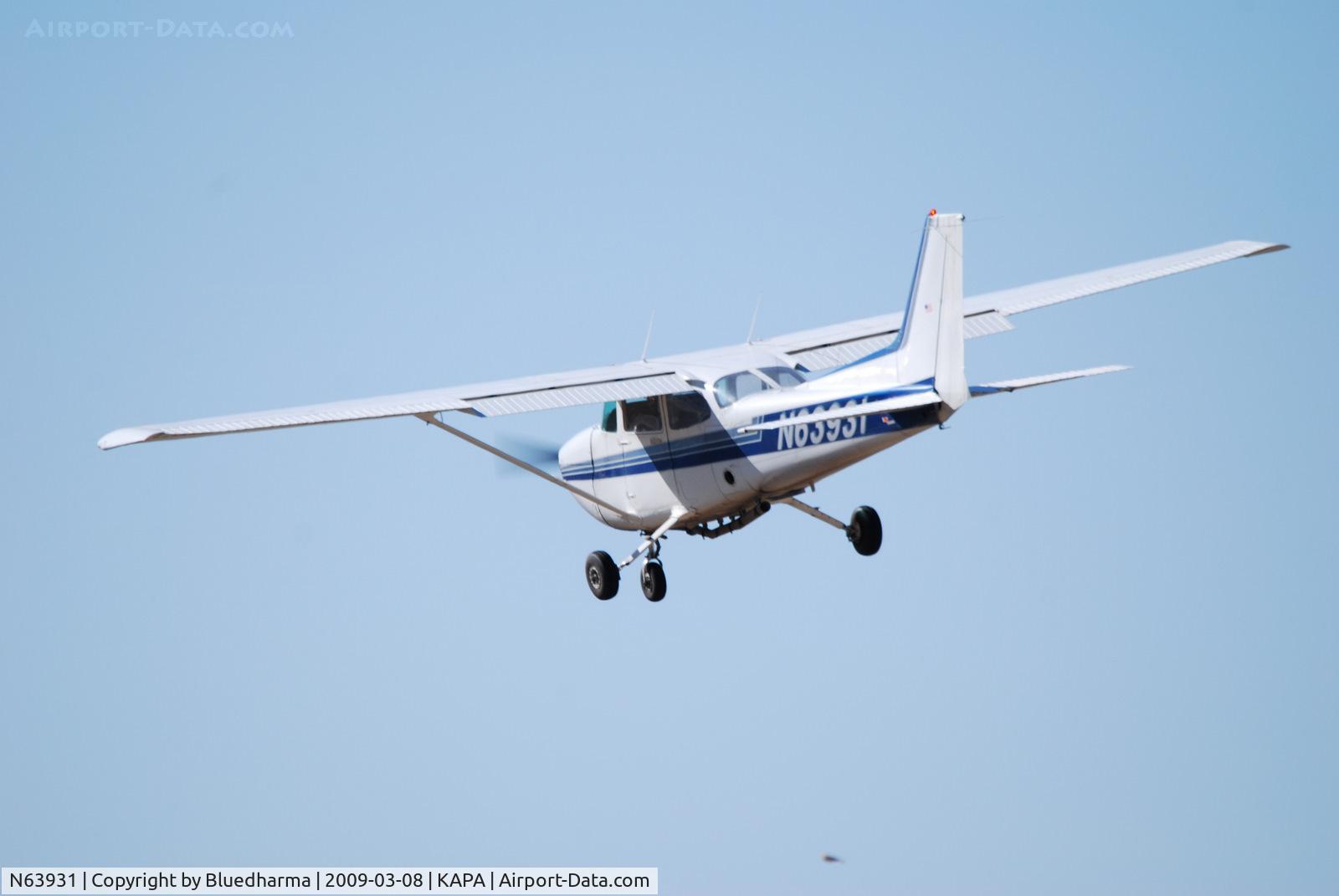 N63931, 1981 Cessna 172P C/N 17275497, On final for 17L.