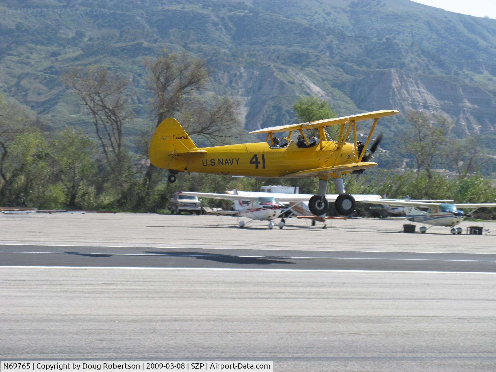 N69765, 1941 Boeing A75N1 (PT17) C/N 75-1044, 1941 Boeing Stearman A75N1 (PT-17 KAYDET) as N2S-1, Continental W670-5 220 Hp, landing Rwy 22