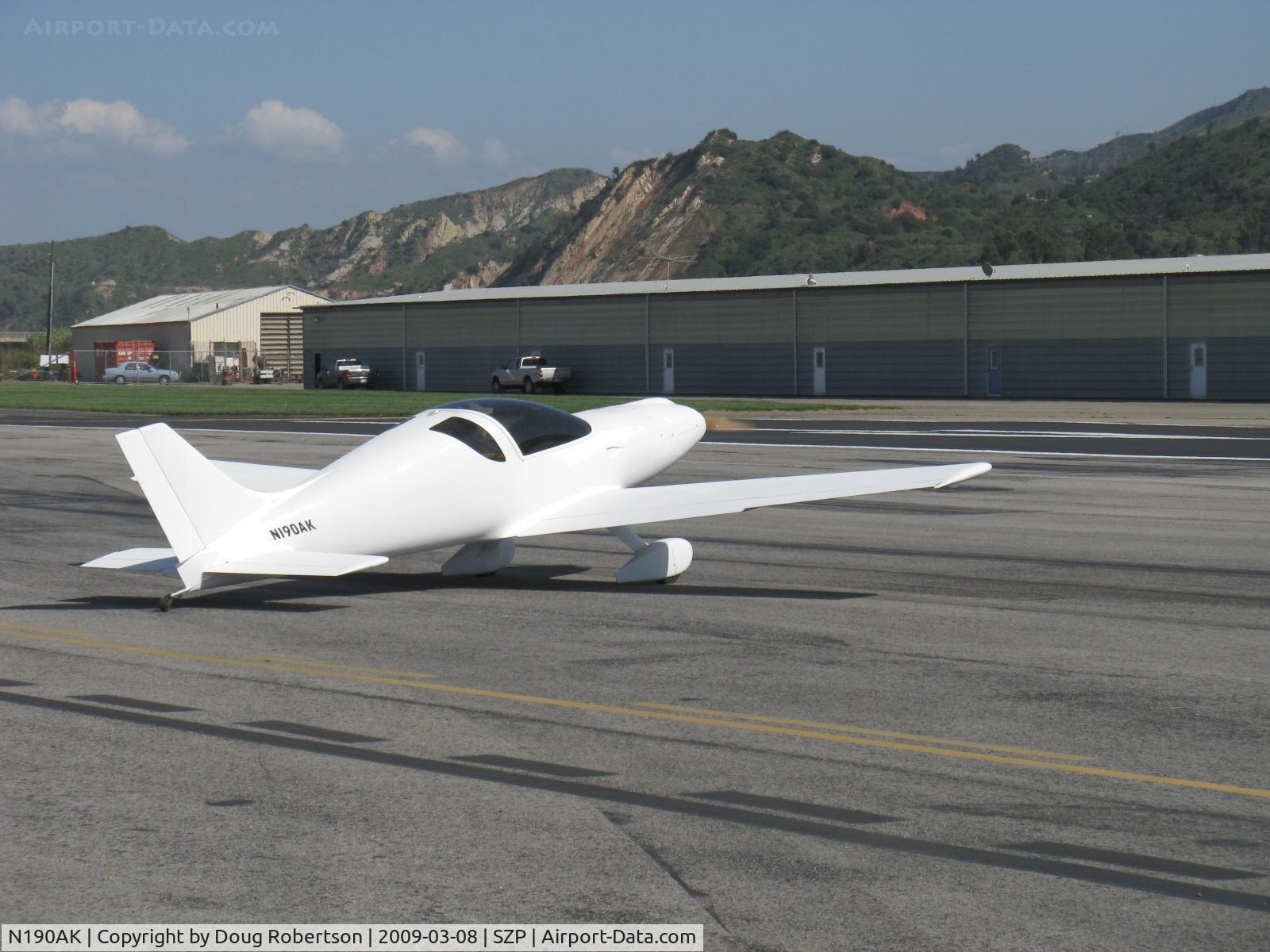 N190AK, 2004 Aero Designs Pulsar C/N KP-1, 2004 Kozloff PULSAR, Rotax 912, preparing to take the active-Rwy 22