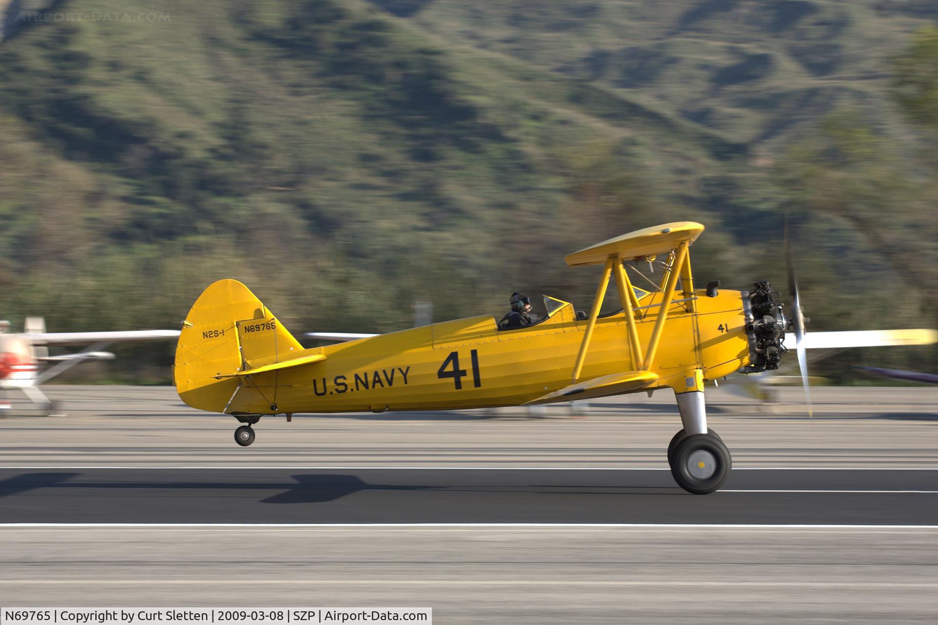 N69765, 1941 Boeing A75N1 (PT17) C/N 75-1044, Away we go!