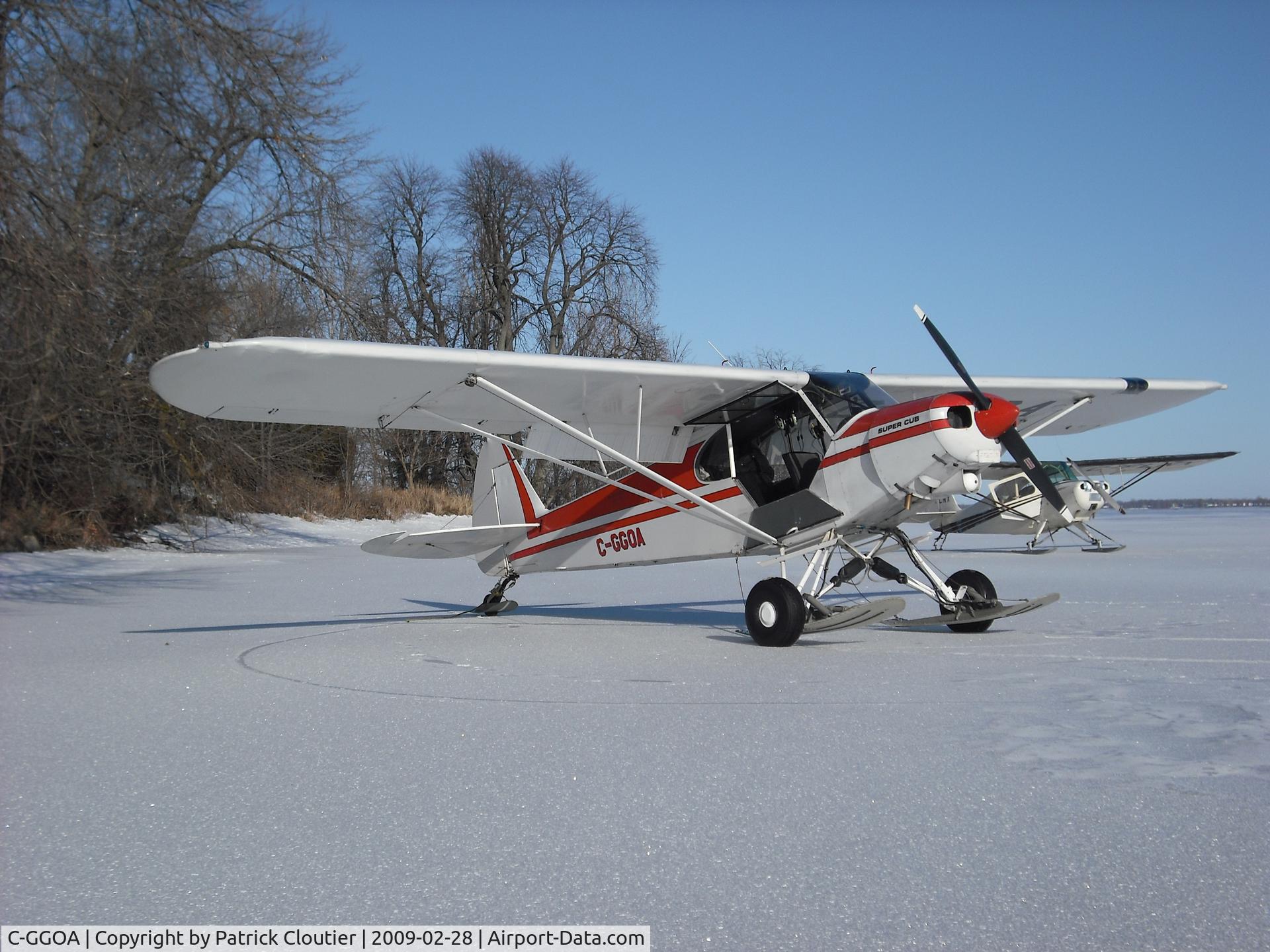 C-GGOA, 1978 Piper PA-18-150 Super Cub C/N 187809083, On St-Laurent river, near Qc-Ont border, Canada