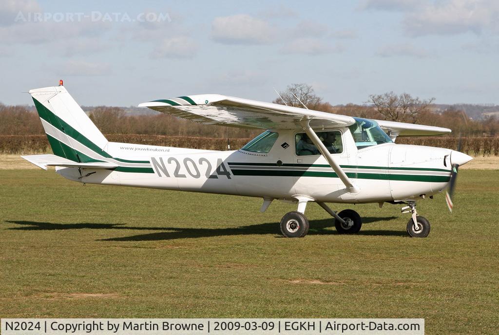 N2024, 1973 Cessna 150L C/N 15074157, Headcorn visitor