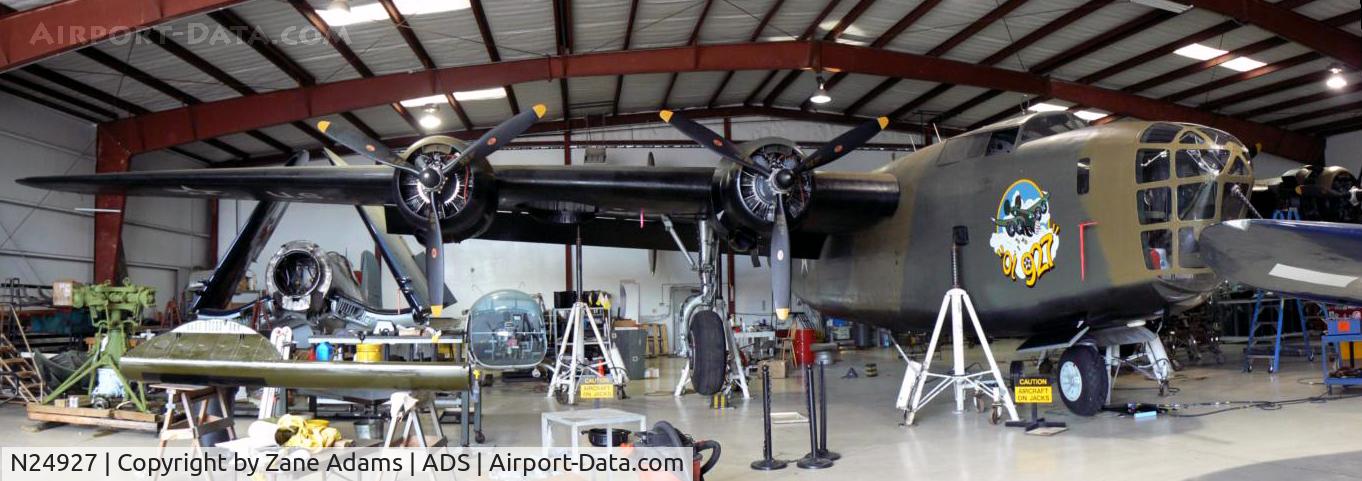 N24927, 1940 Consolidated Vultee RLB30 (B-24) C/N 18, CAF B-24A 
