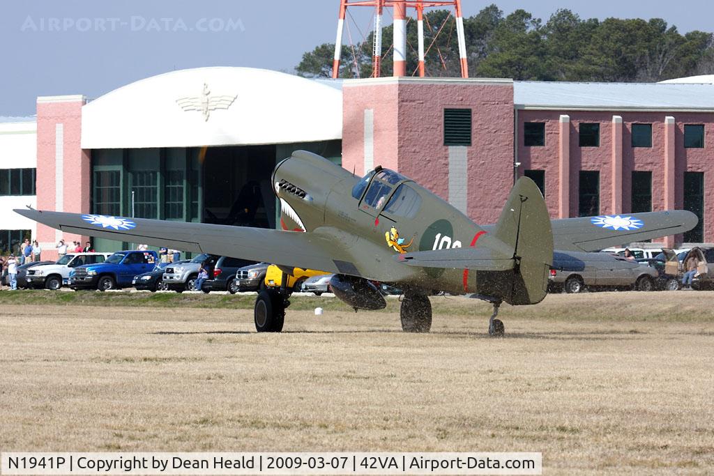 N1941P, 1941 Curtiss P-40E C/N 1025, 1941 Curtiss Wright P-40E Kittyhawk N1941P on takeoff roll on RWY 29.