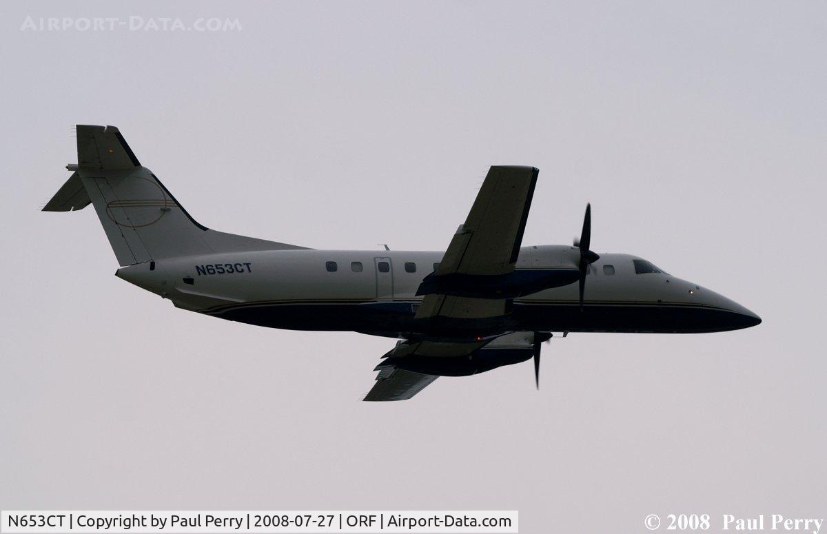 N653CT, 1991 Embraer EMB-120 Brasilia C/N 120.243, Sleek and quick, leaving Norfolk