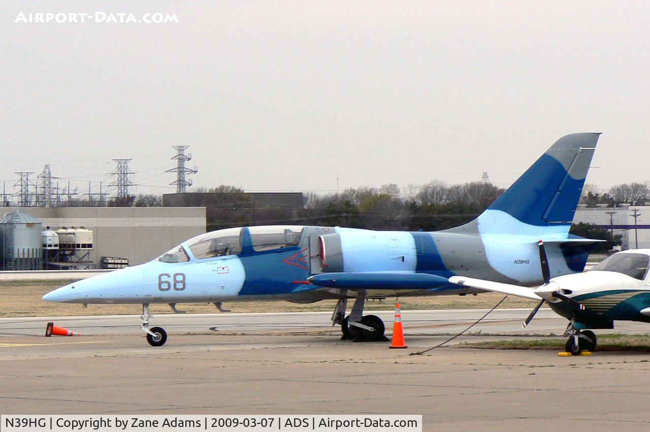 N39HG, 1990 Aero L-39C Albatros C/N 035118, At Dallas Addison