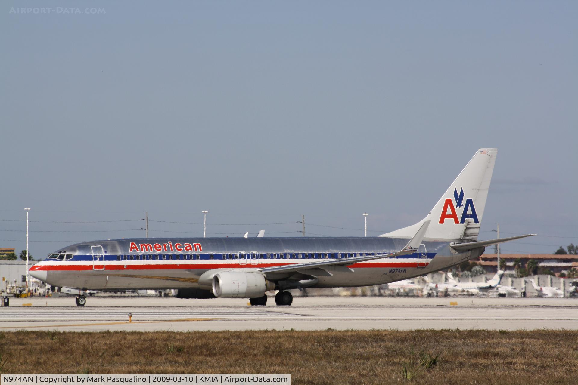 N974AN, 2001 Boeing 737-823 C/N 30098, Boeing 737-800