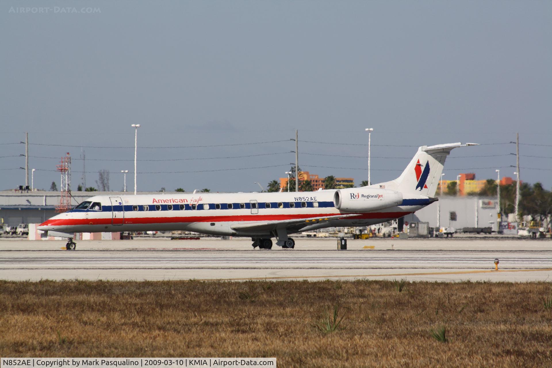 N852AE, 2003 Embraer ERJ-140LR (EMB-135KL) C/N 145736, EMB-135KL