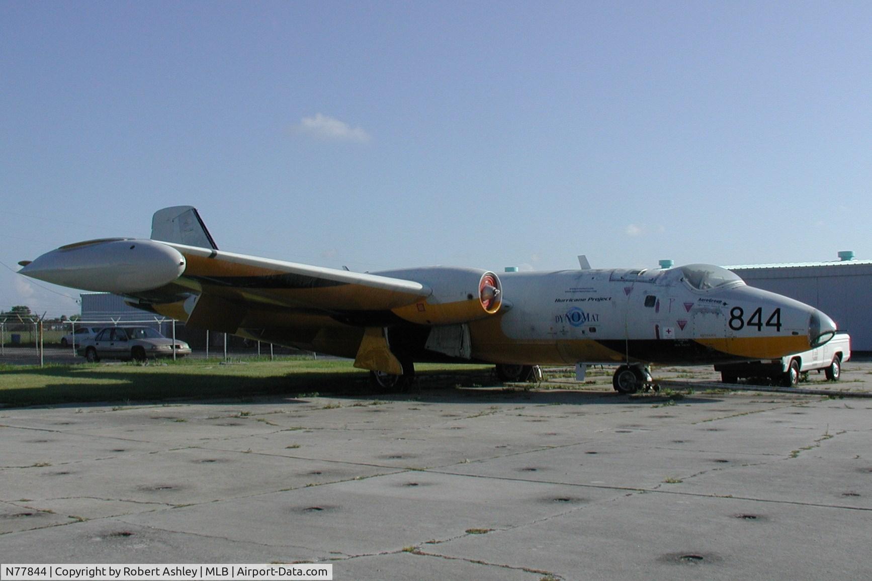 N77844, 1953 English Electric Canberra TT.18 C/N HP/HI/161B, 1953 Avro Aircraft Ltd CANBERRA TT18