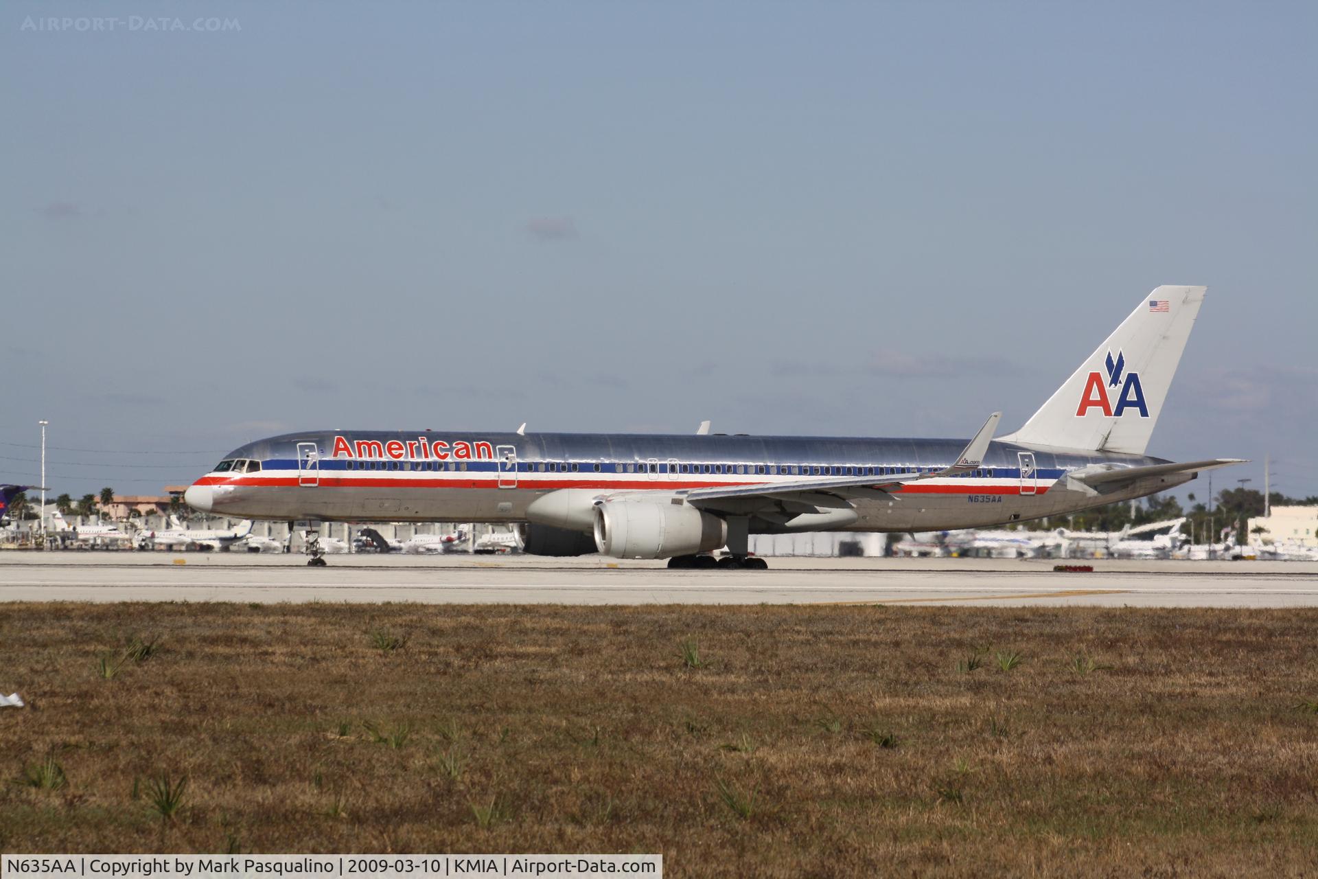 N635AA, 1990 Boeing 757-223 C/N 24593, Boeing 757-200