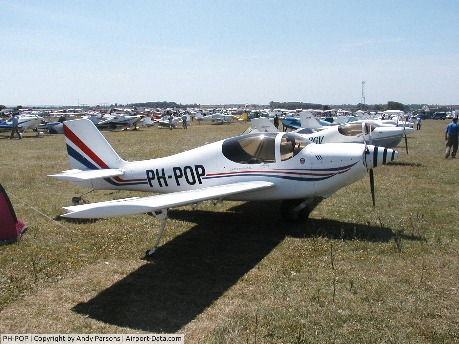 PH-POP, 1999 Europa Monowheel C/N 157, PH-POP Kemble PFA Rallye 2003