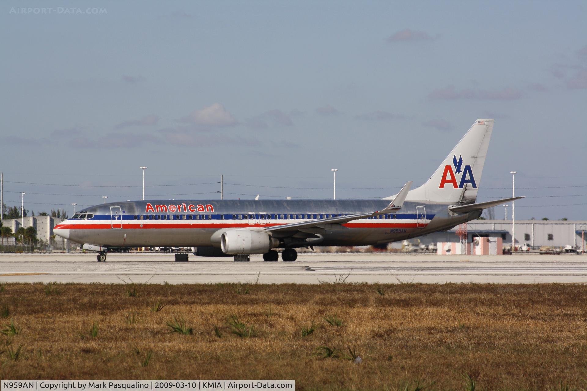 N959AN, 2001 Boeing 737-823 C/N 30828, Boeing 737-800