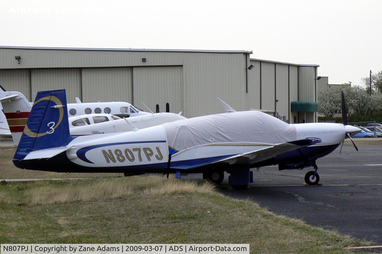 N807PJ, 2008 Mooney M20R Ovation C/N 29-0512, At Dallas Addison