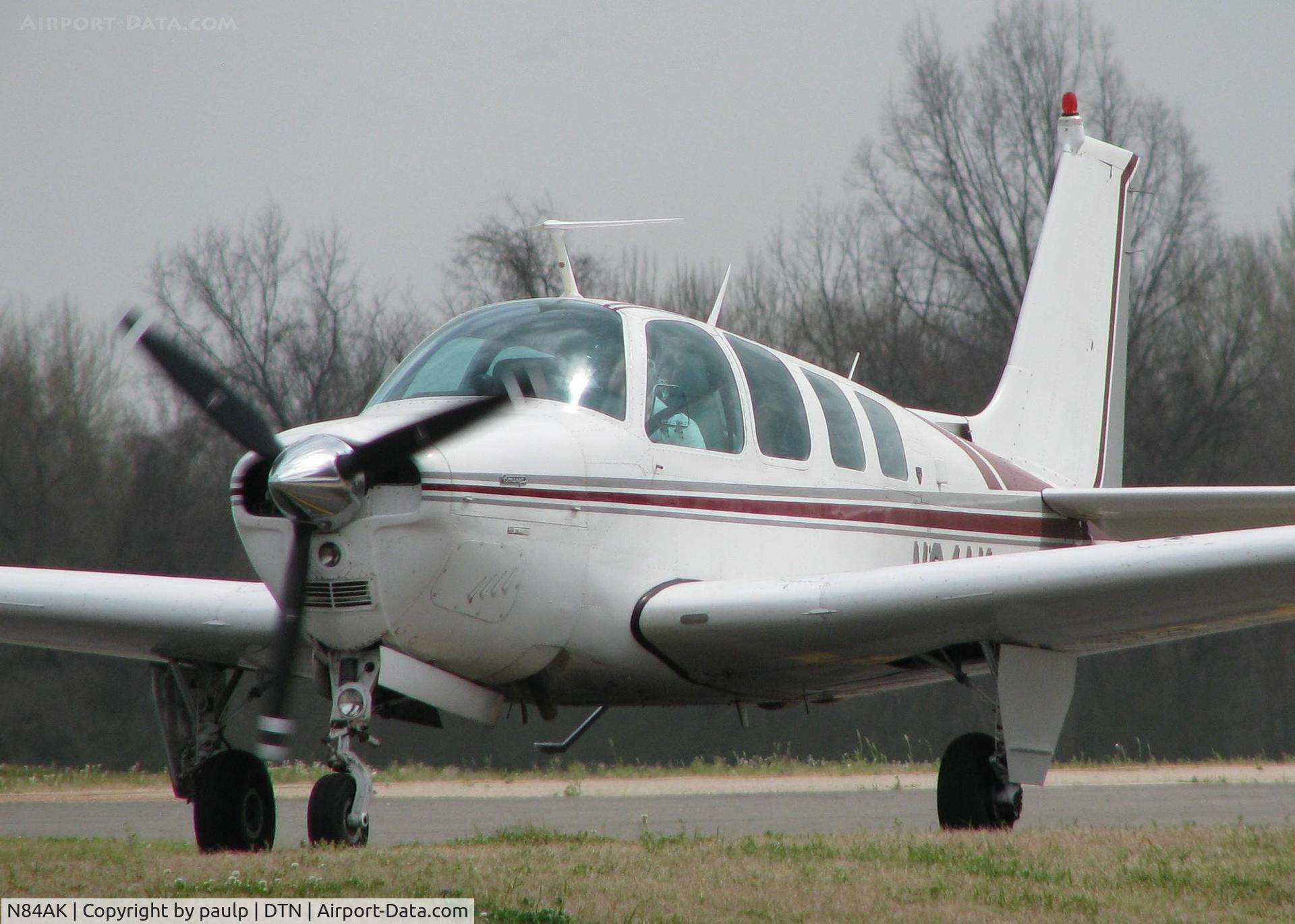 N84AK, 1977 Beech A36 Bonanza 36 C/N E-1167, On taxiway Foxtrot heading to runway 14 at the Shreveport Downtown airport.