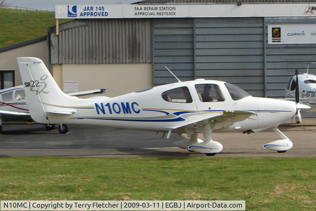 N10MC, 2004 Cirrus SR22 C/N 1084, Cirrus SR22 at Gloucestershire Airport