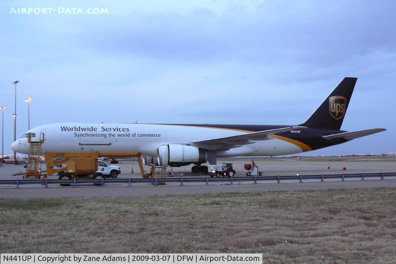 N441UP, 1994 Boeing 757-24APF C/N 27386, UPS 757 at DFW