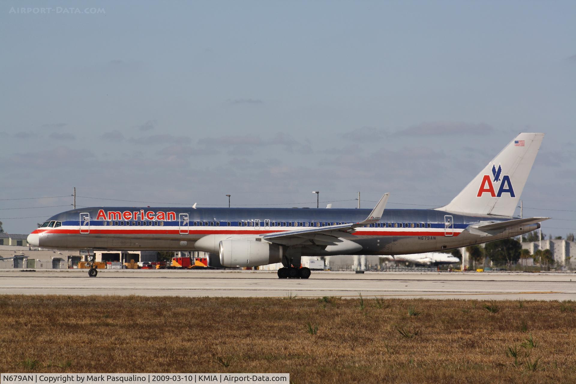 N679AN, 1999 Boeing 757-223F C/N 29589, Boeing 757-200