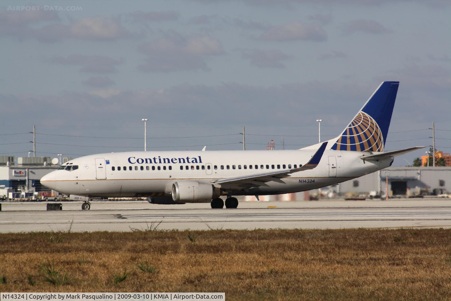 N14324, 1986 Boeing 737-3TO C/N 23375, Boeing 737-300