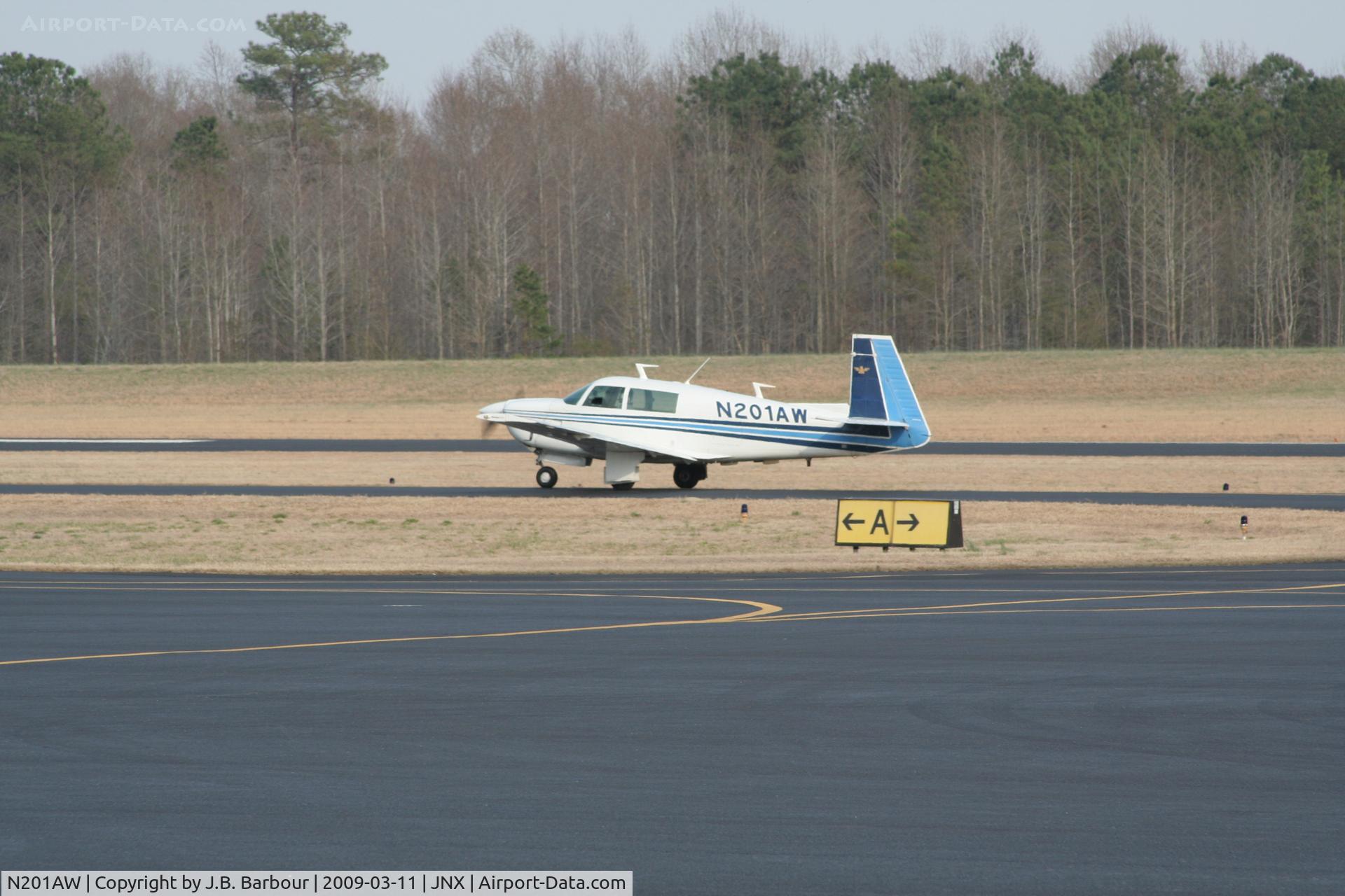 N201AW, 1978 Mooney M20J 201 C/N 24-0420, Nice