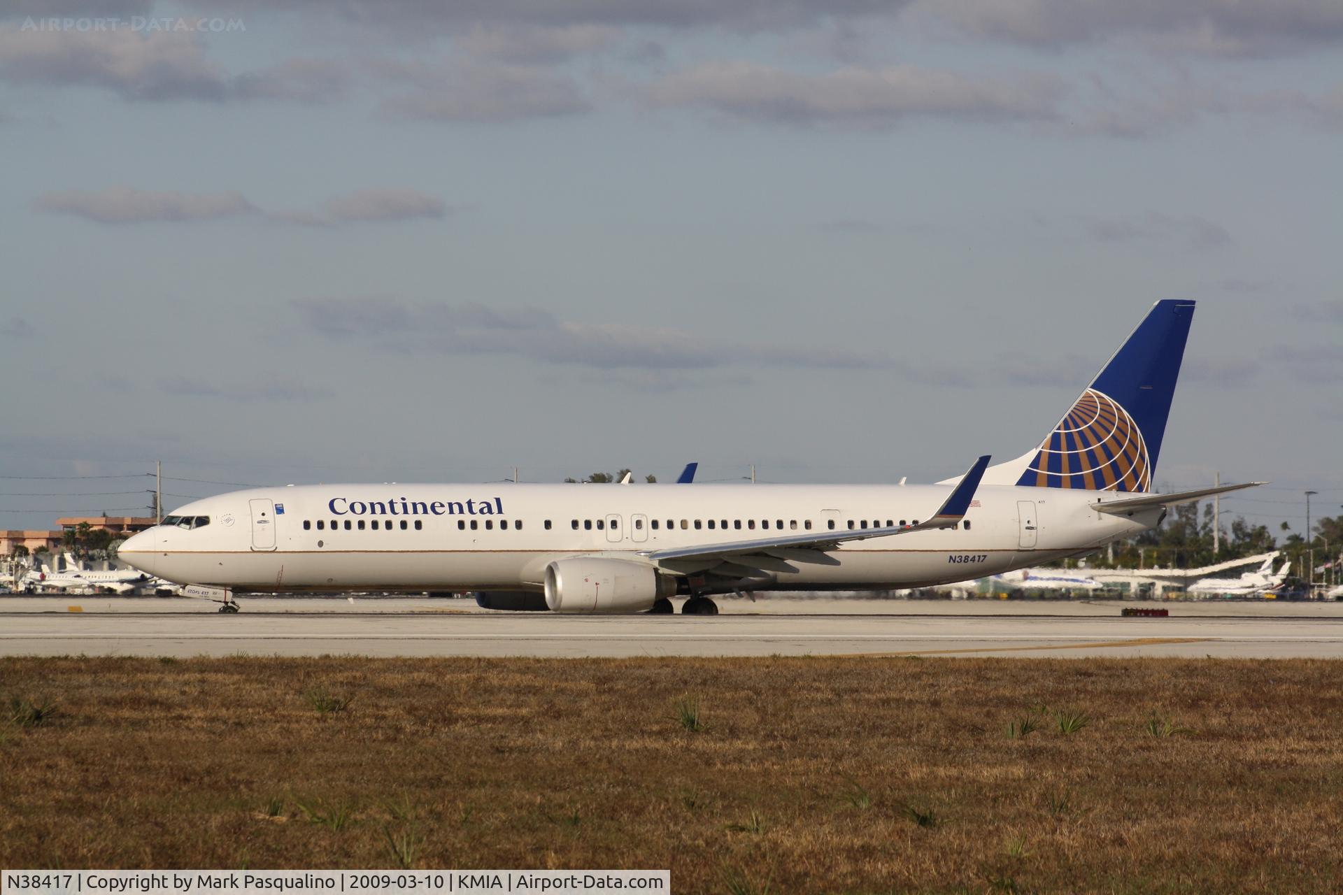 N38417, 2008 Boeing 737-924/ER C/N 31665, Boeing 737-900
