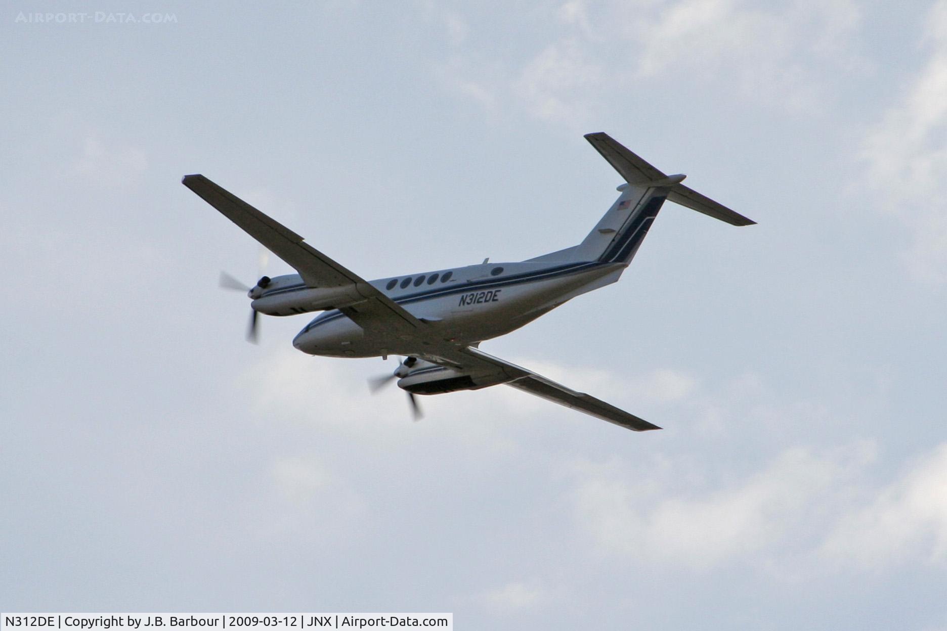 N312DE, 1985 Beech 300 C/N FA-49, Nice