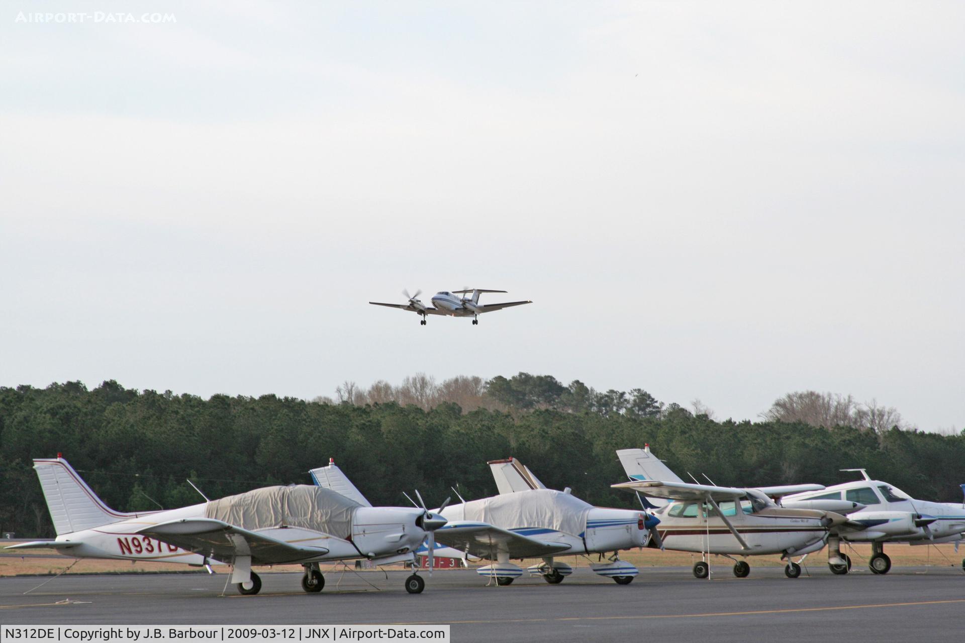 N312DE, 1985 Beech 300 C/N FA-49, Nice
