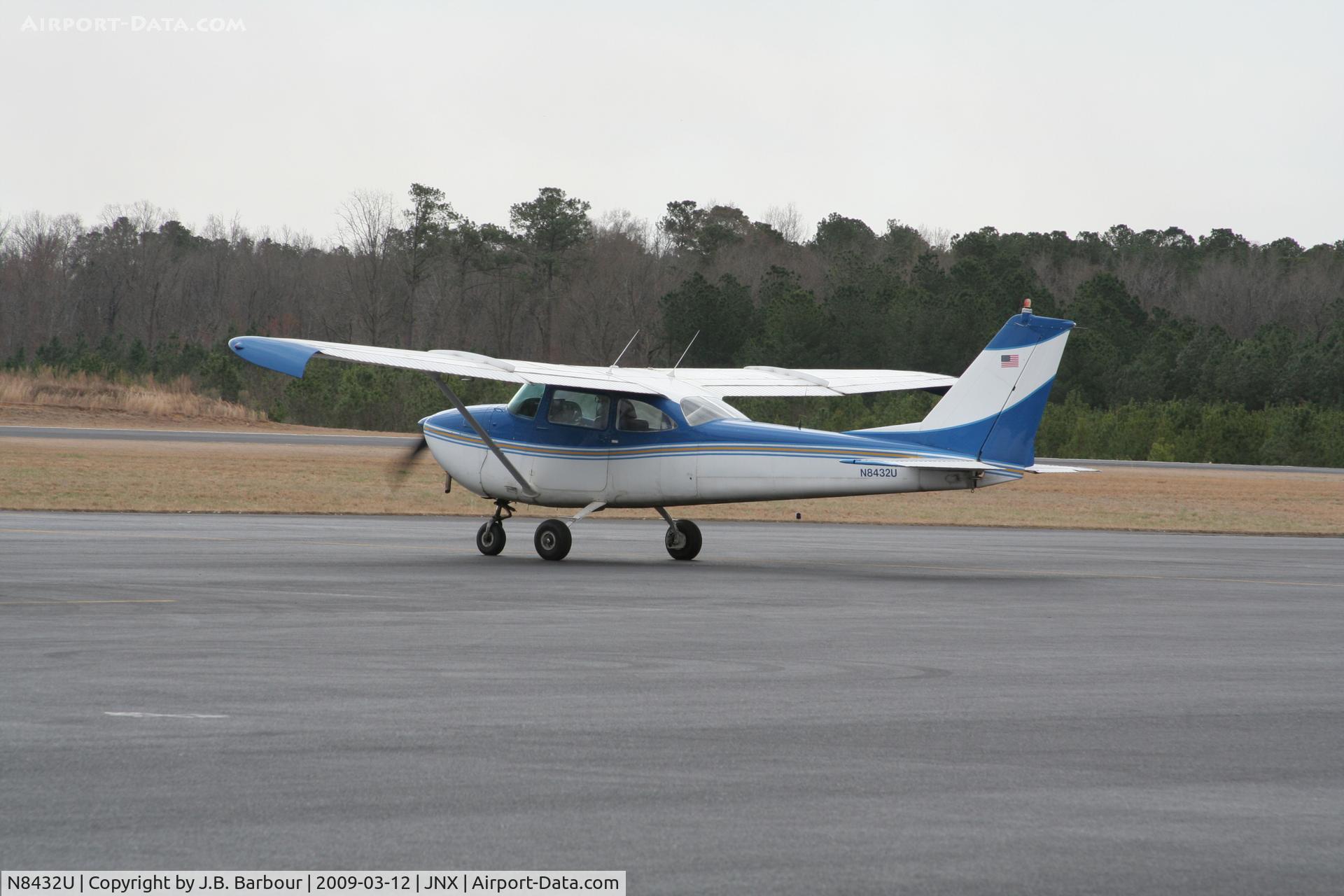 N8432U, 1964 Cessna 172F C/N 17252332, N/A