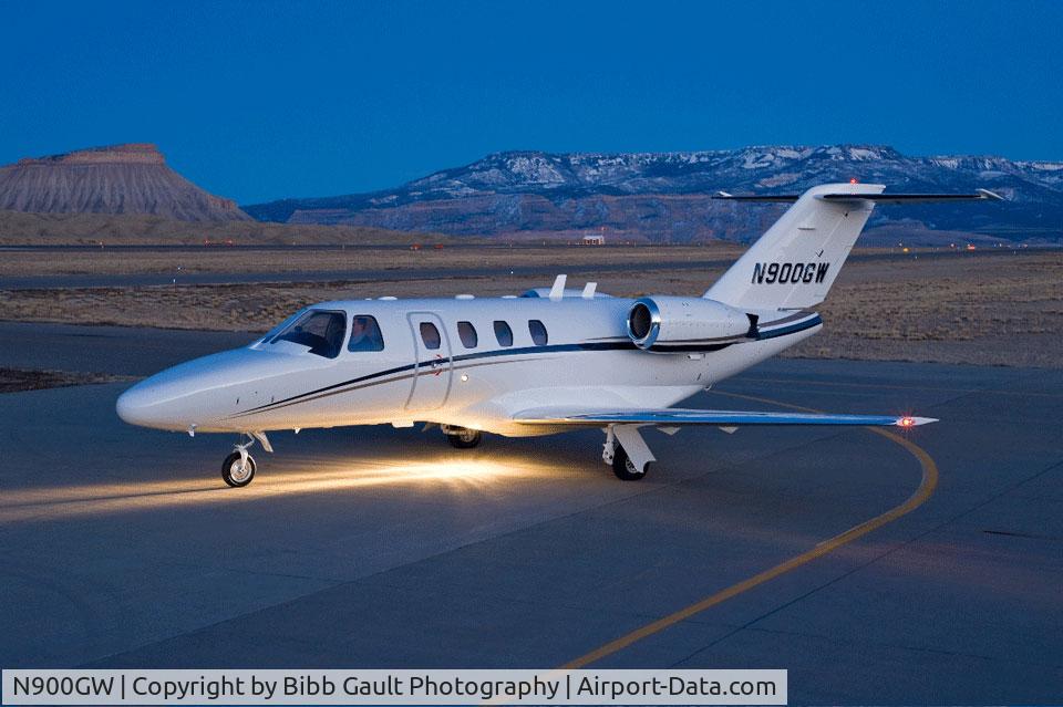N900GW, 1999 Cessna 525 C/N 525-0323, Taken at West Star GJT