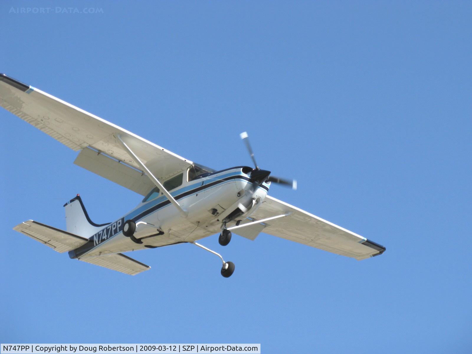 N747PP, 1980 Cessna 182R Skylane C/N R18201587, 1980 Cessna R182 SKYLANE, Lycoming O-540-J3C5D 235 Hp, on final Rwy 22