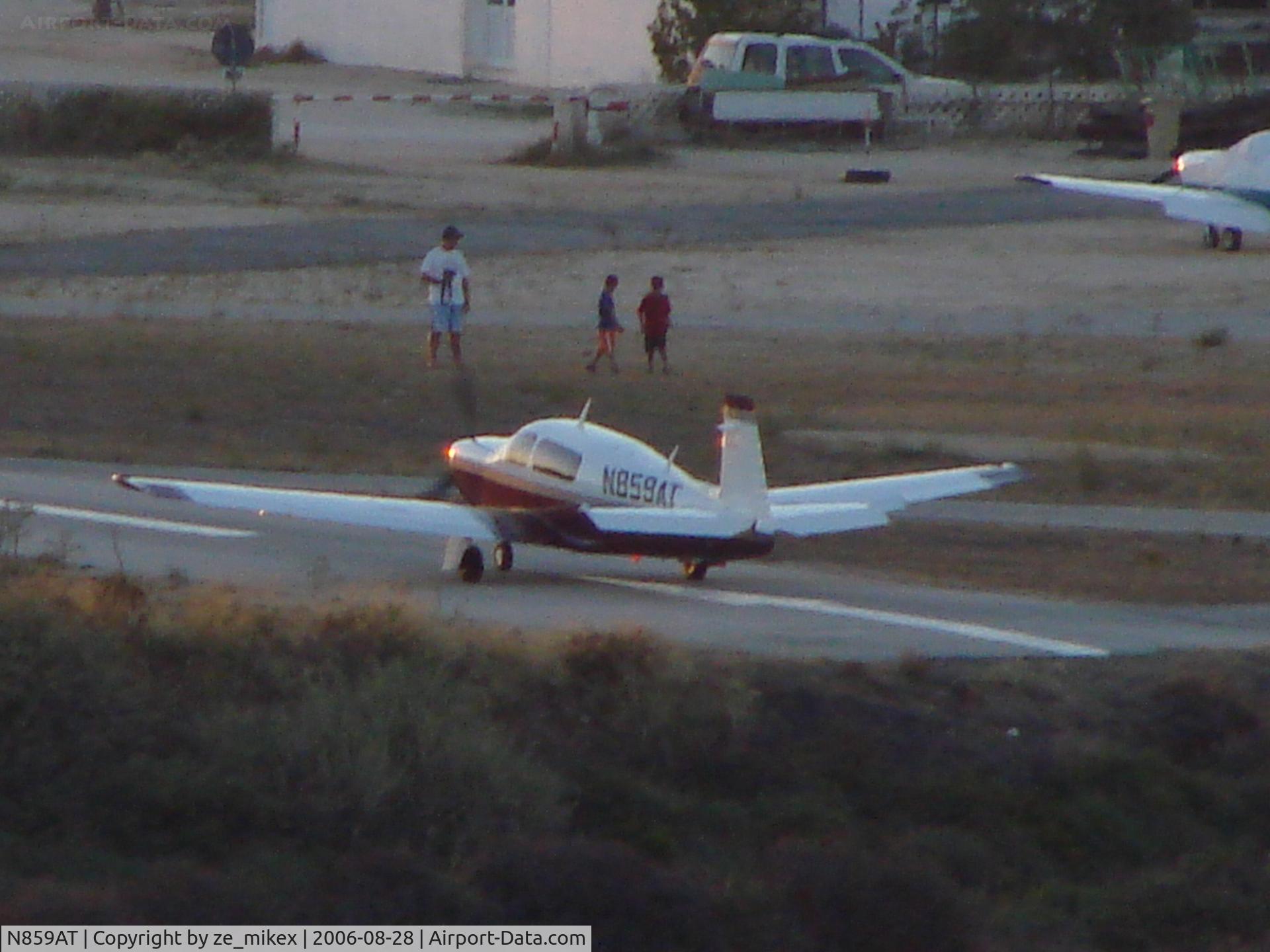 N859AT, Mooney M20M Bravo C/N 27-0311, Money at lagos aerodrome algarve Portugal