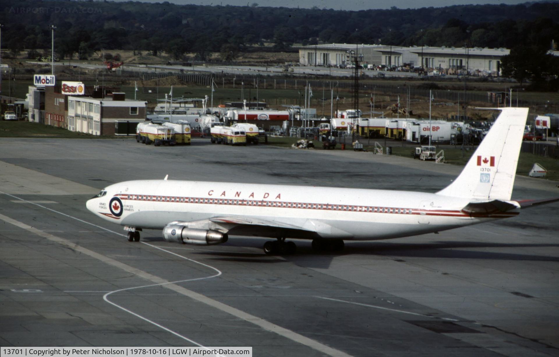 13701, 1970 Boeing 707-347C C/N 20315, CC-137 of 437 