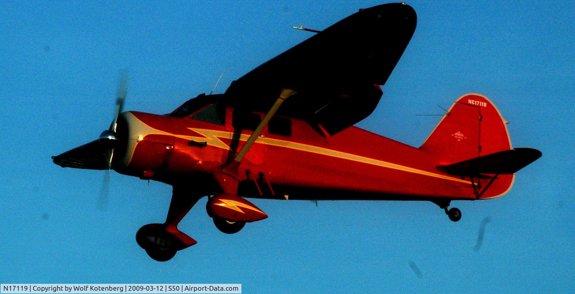 N17119, Stinson SR-8B Reliant C/N 9819, in flight, on final to runway 34 in Auburn