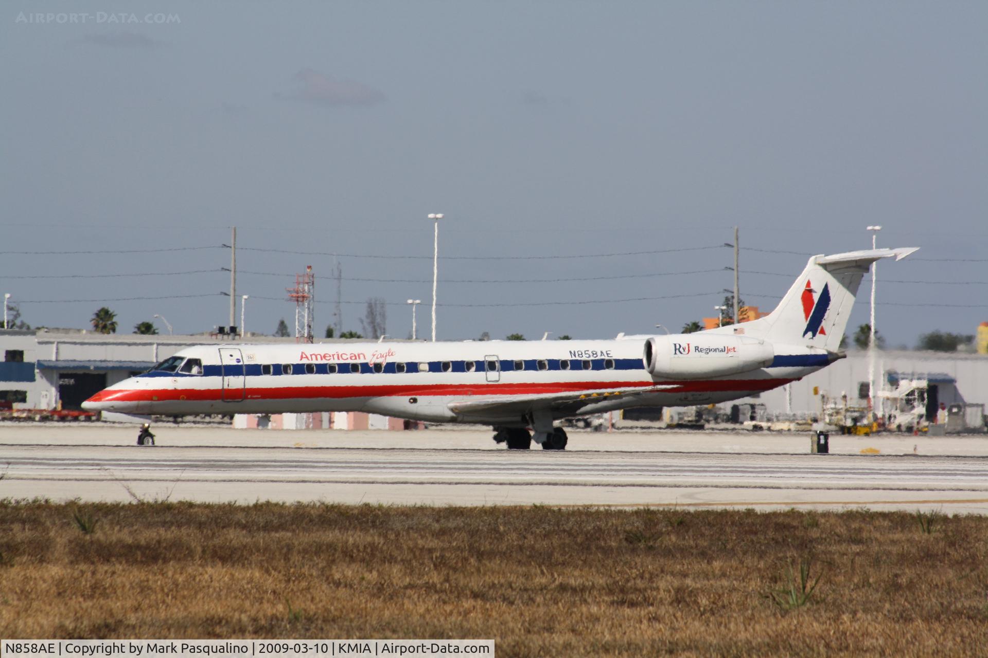 N858AE, 2003 Embraer ERJ-140LR (EMB-135KL) C/N 145754, EMB-135KL