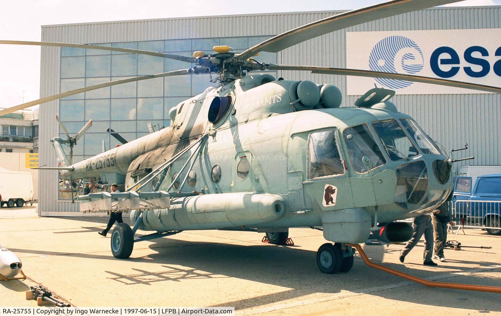 RA-25755, Mil Mi-8AMTS C/N 59489611121, Mil Mi-8AMTS HIP at the Aerosalon Paris 1997