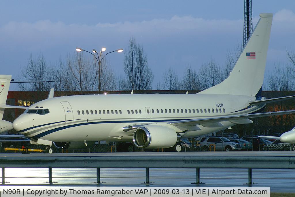 N90R, 2001 Boeing 737-7EL C/N 32775, Swiftline Boeing 737-700