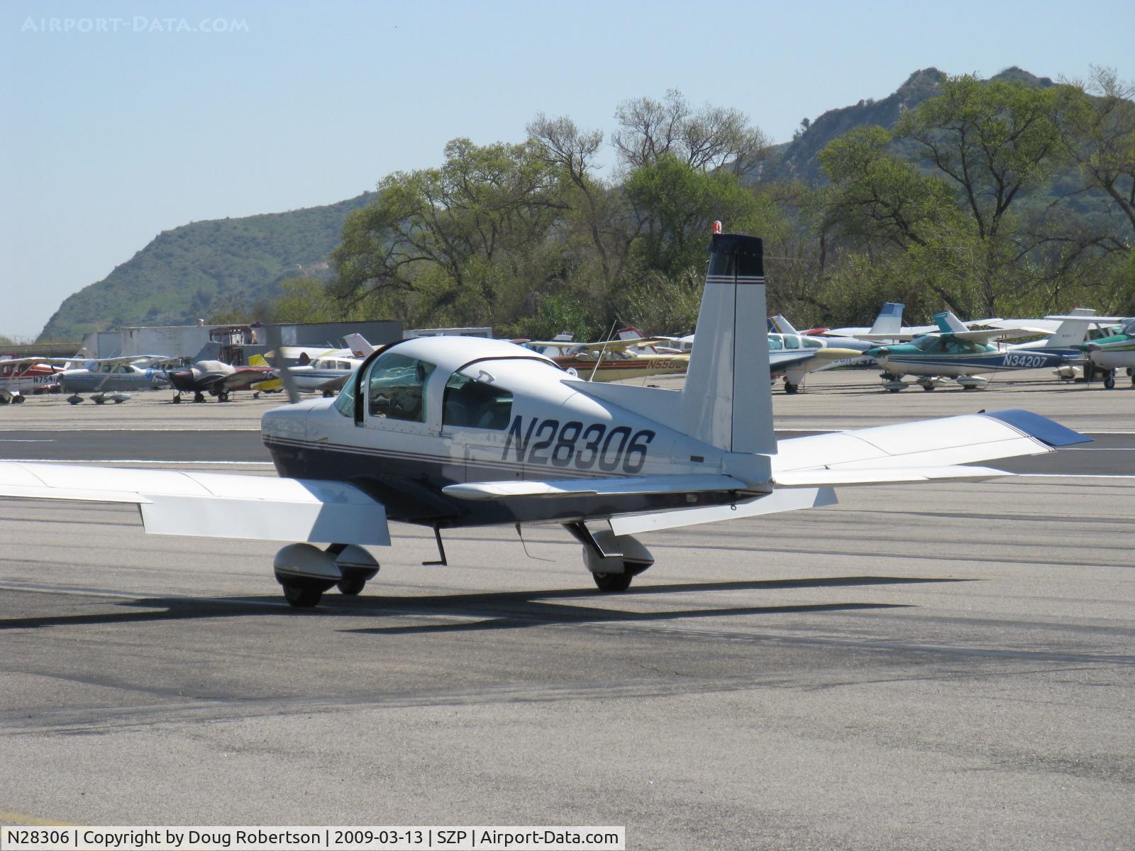N28306, 1977 Grumman American AA-5B Tiger C/N AA5B0550, 1977 Grumman American AA-5B TIGER, Lycoming O&VO-360 180 Hp, taxi to Rwy 22