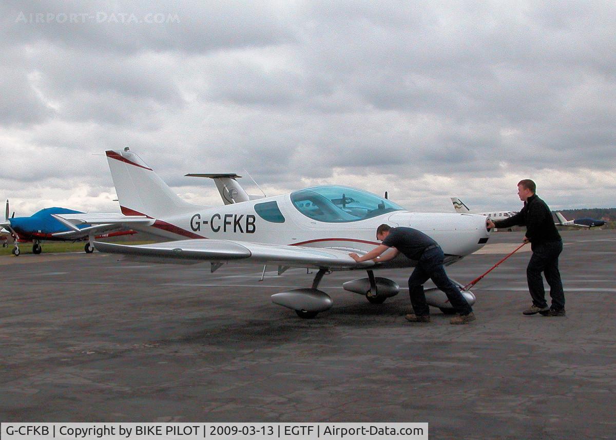 G-CFKB, 2008 CZAW SportCruiser C/N LAA 338-14766, MINUS PROP BEING PUSHED TO THE ALAN MANN HANGERS