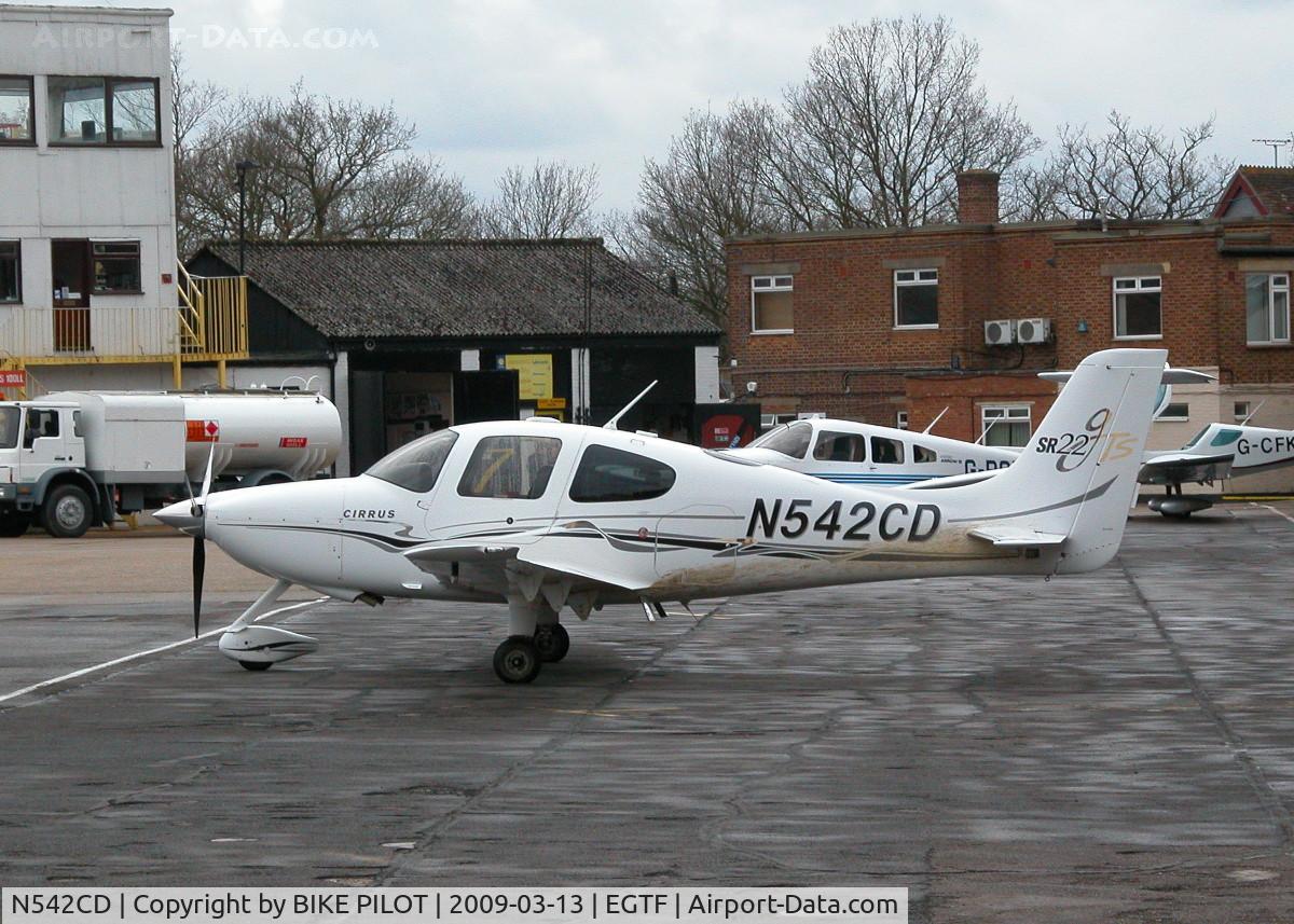 N542CD, 2004 Cirrus SR22 GTS C/N 1186, PARKED IN FRONT OF MAIN HANGER AND IN NEED OF A CLEAN
