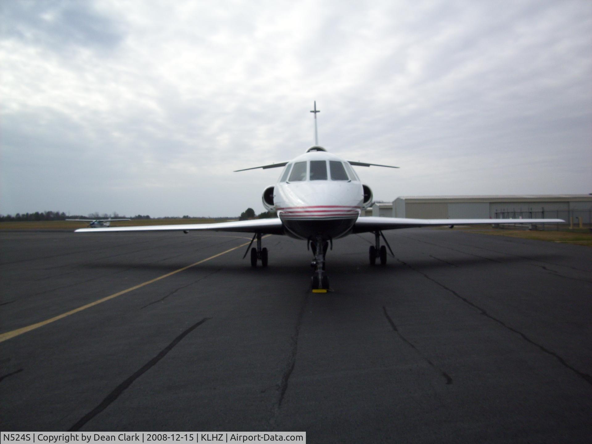 N524S, 1981 Dassault-Breguet Falcon 50 C/N 51, Full on frontal