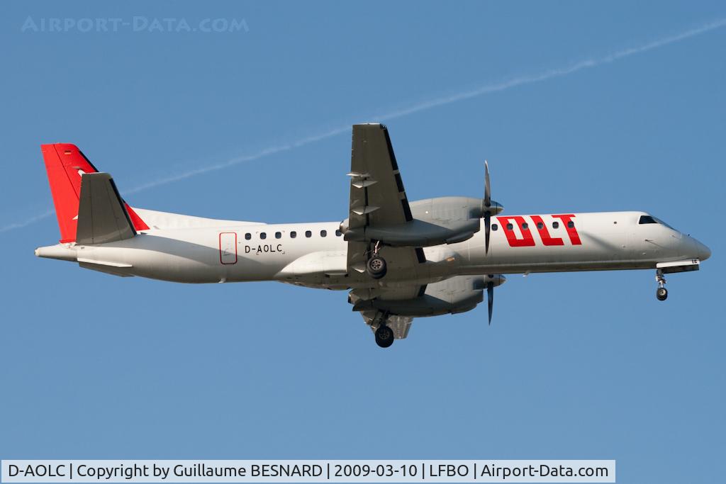 D-AOLC, 1995 Saab 2000 C/N 2000-016, Landing 32L