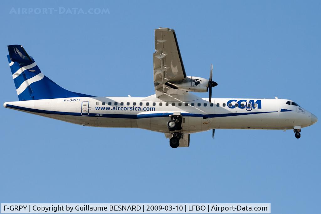 F-GRPY, 2007 ATR 72-500 C/N 742, Landing 32L