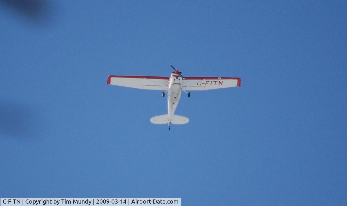 C-FITN, 1956 Cessna 170B C/N 27092, Flying over Ottawa River