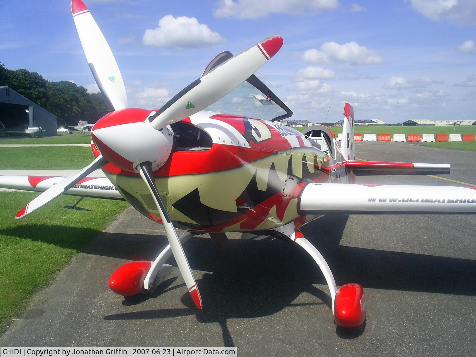 G-IIDI, 1997 Extra EA-300L C/N 047, Kemble airfield