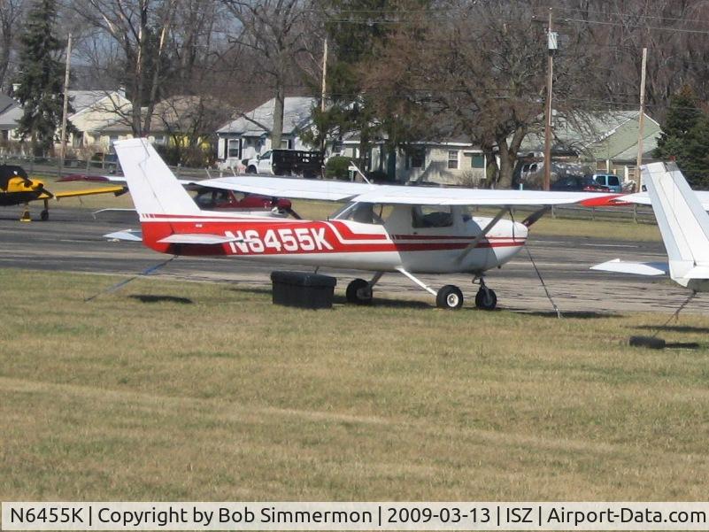 N6455K, 1975 Cessna 150M C/N 15077712, On the ramp at Cincinnati Blue Ash