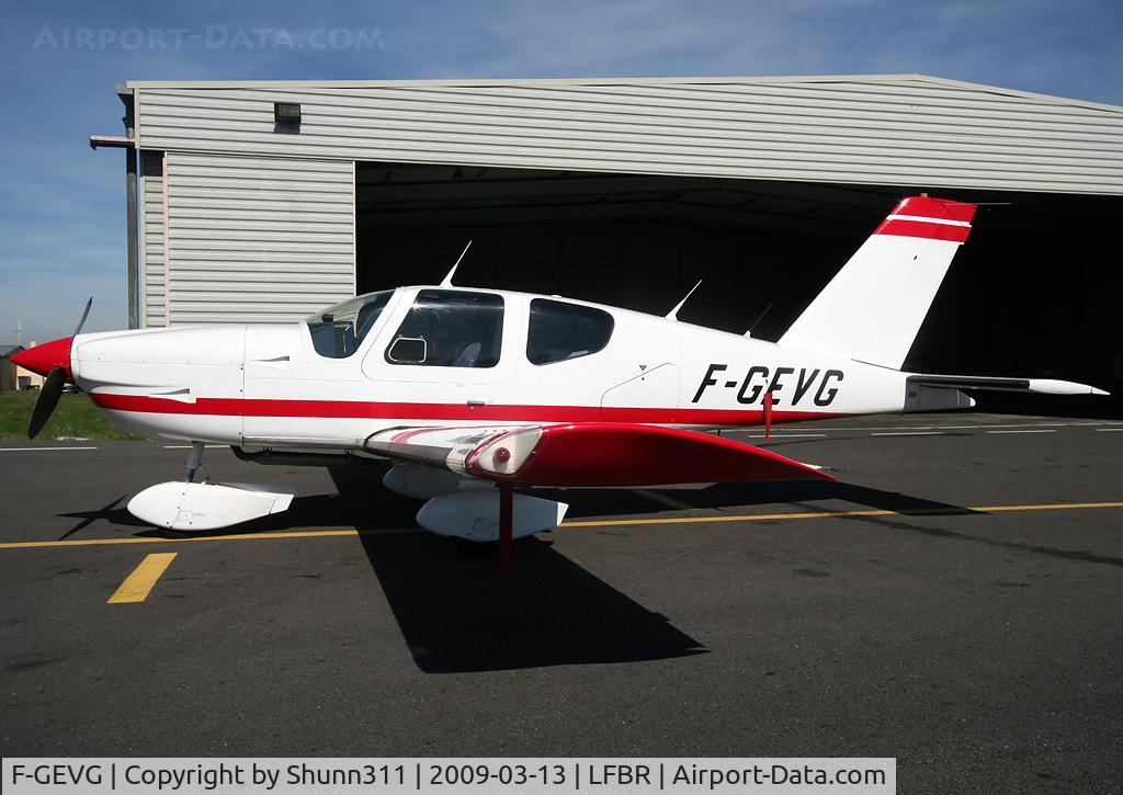 F-GEVG, Socata TB-10 Tobago C/N 566, LFBR ramp