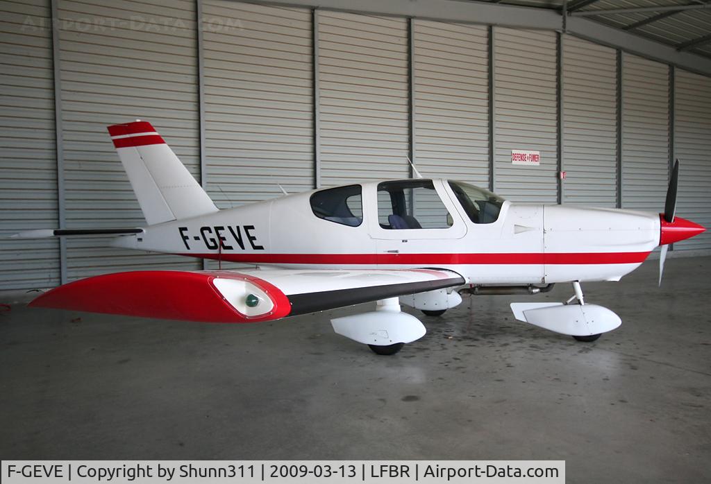 F-GEVE, Socata TB-10 Tobago C/N 564, Inside SEFA hangar...