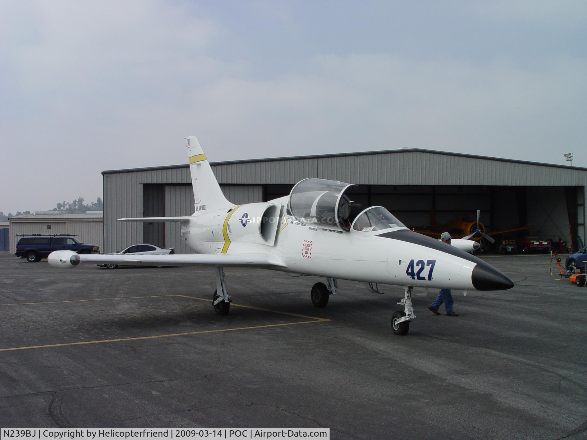 N239BJ, 1979 Aero L-39C Albatros C/N 931510, Just landed at Brackett waiting to be put away