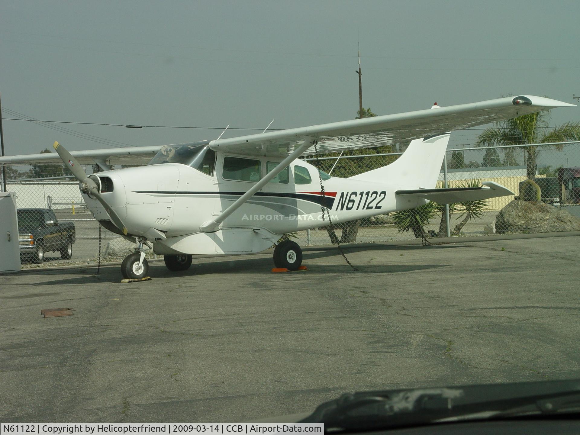 N61122, 1973 Cessna U206F Stationair C/N U20602064, Parked at Foothill Aircraft Sales and Service, Cable Airport